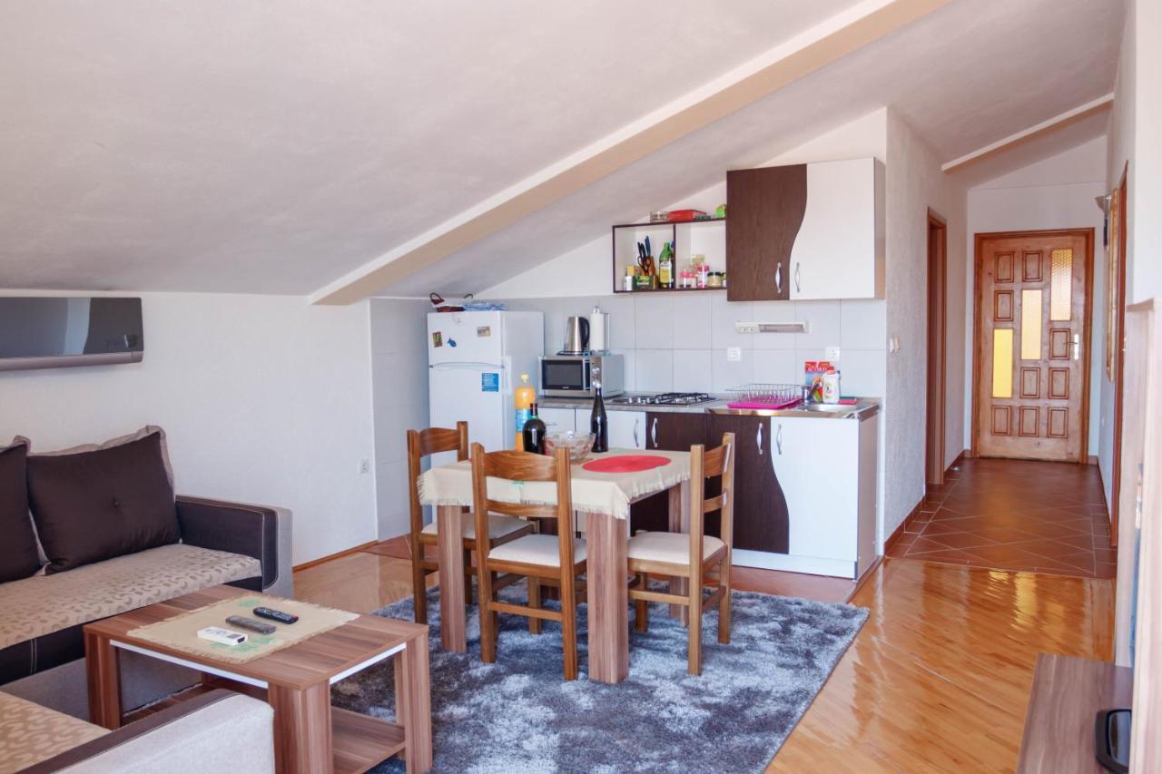 Apartmani Petar Tivat Eksteriør billede
